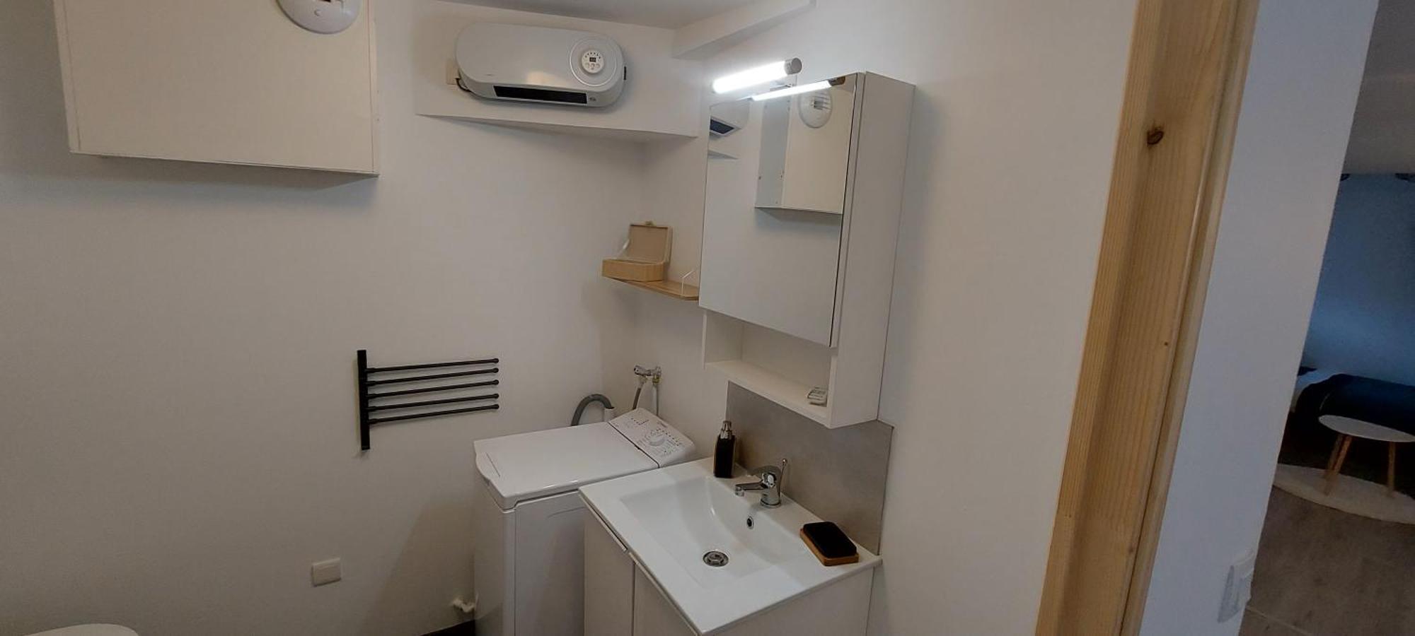 Chez Mathilde, Studio Sur Laval 拉瓦勒 外观 照片