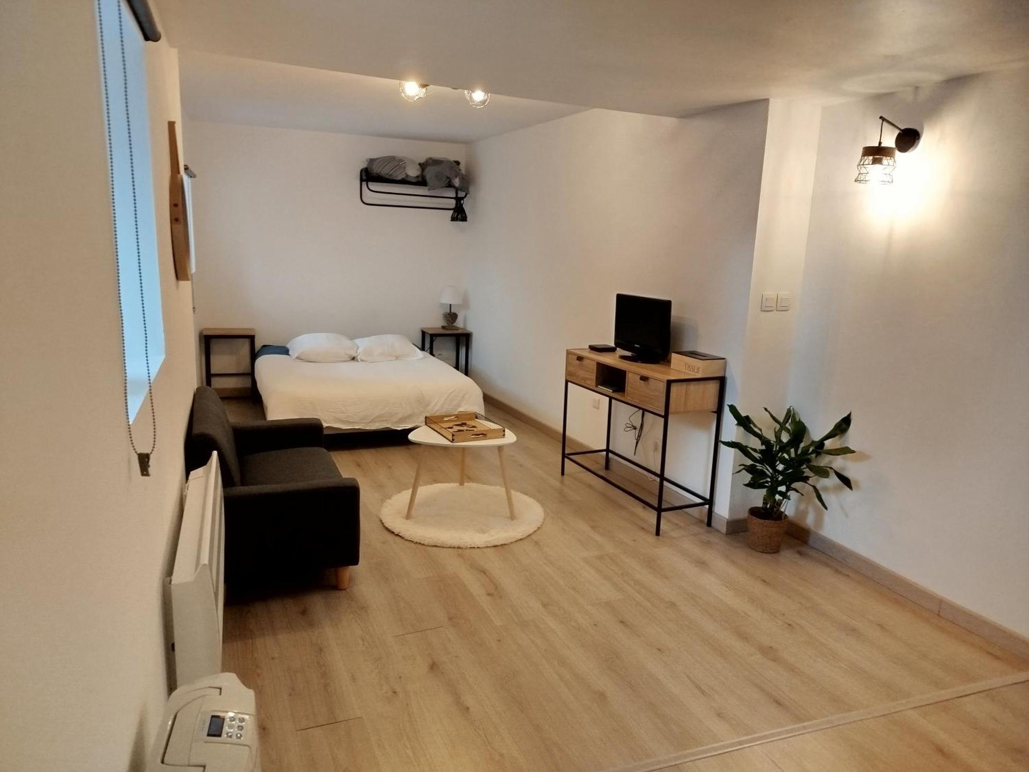 Chez Mathilde, Studio Sur Laval 拉瓦勒 外观 照片